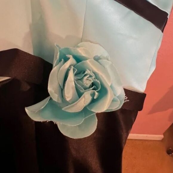 Jessica McClintock Black and Blue Ruched Strapless Gown - Picture 2 of 5